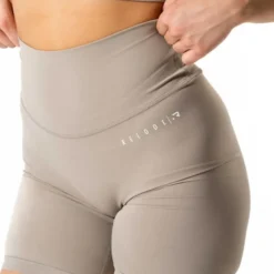 Relode Mercy Shorts Beige
